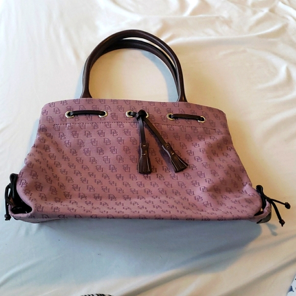 Dooney and Bourke Top Handle Tote - Picture 2 of 7